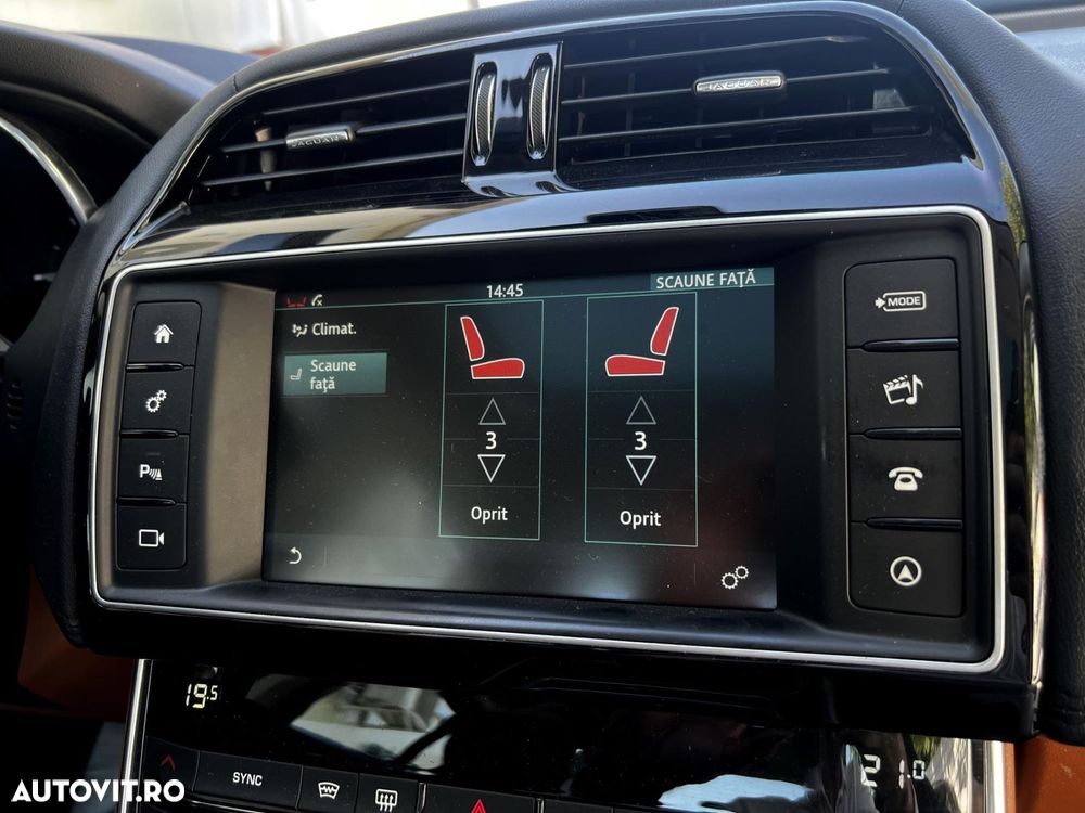 Jaguar XE 20d Aut. Portfolio - 14