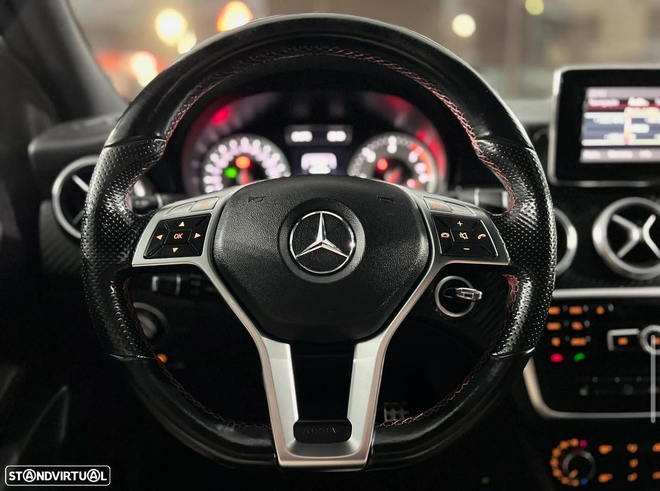 Mercedes-Benz A 180 CDi BE AMG Line - 21