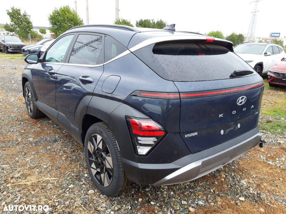 Hyundai KONA - 4