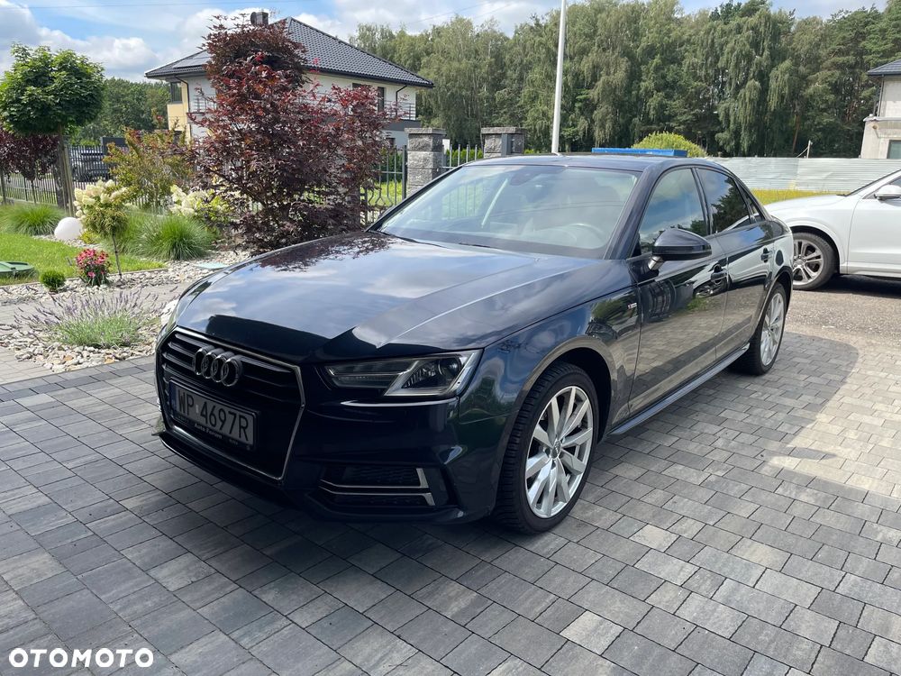 Audi A4 Limousine 2.0 TFSI ultra S tronic design - 1