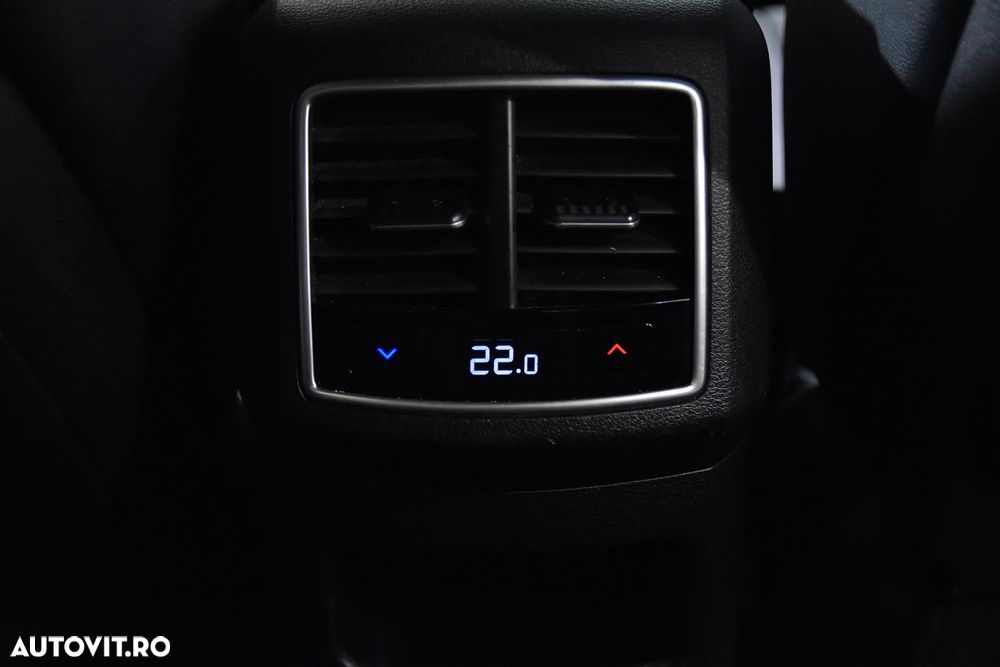 Kia Sportage 1.6 CRDI 2WD Eco-Dynamics+ (48V M-H) DCT GT-line - 24