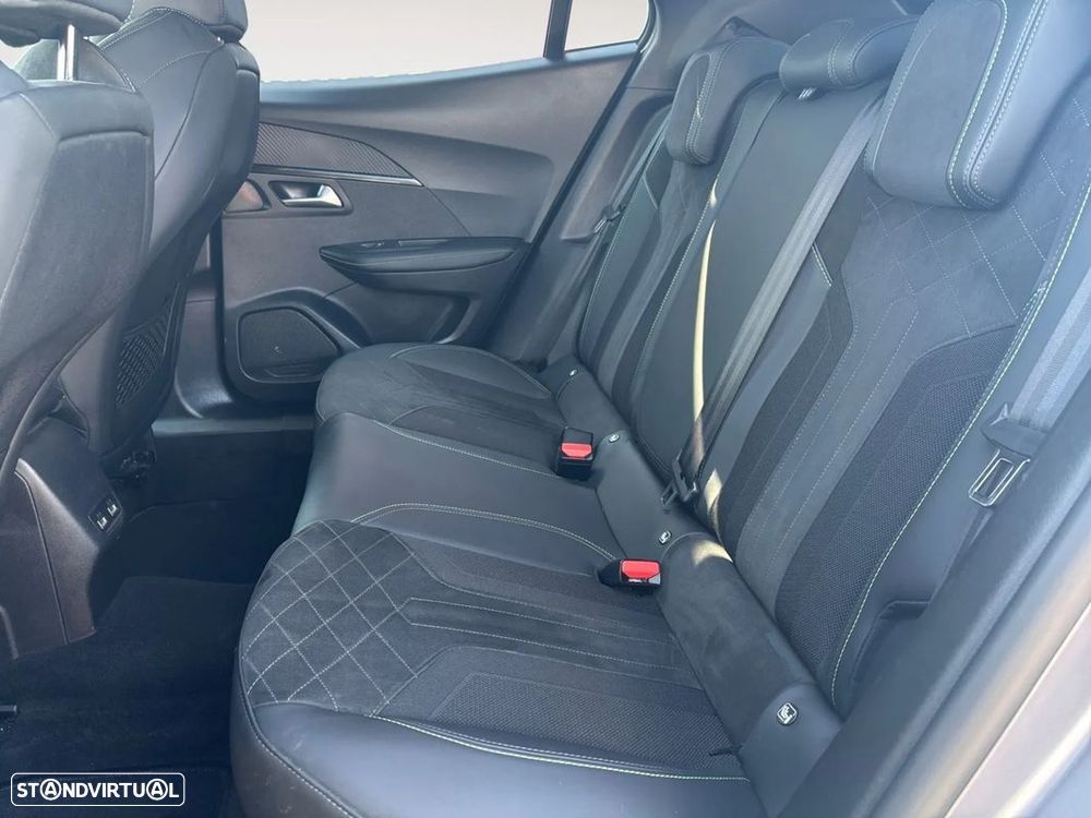 Peugeot 2008 1.5 BlueHDi GT EAT8 - 15