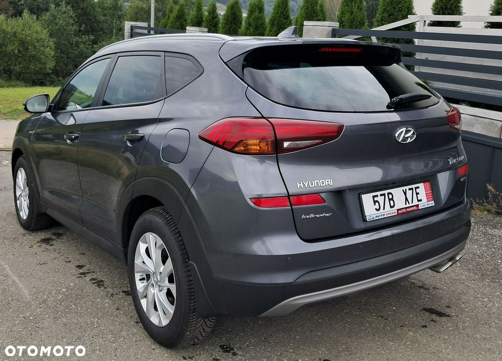 Hyundai Tucson - 8