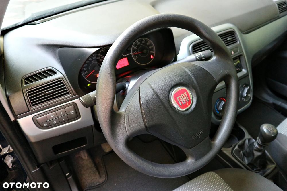 Fiat Punto 1.2 Estiva - 19