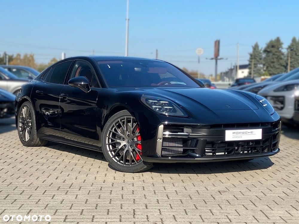 Porsche Panamera - 8