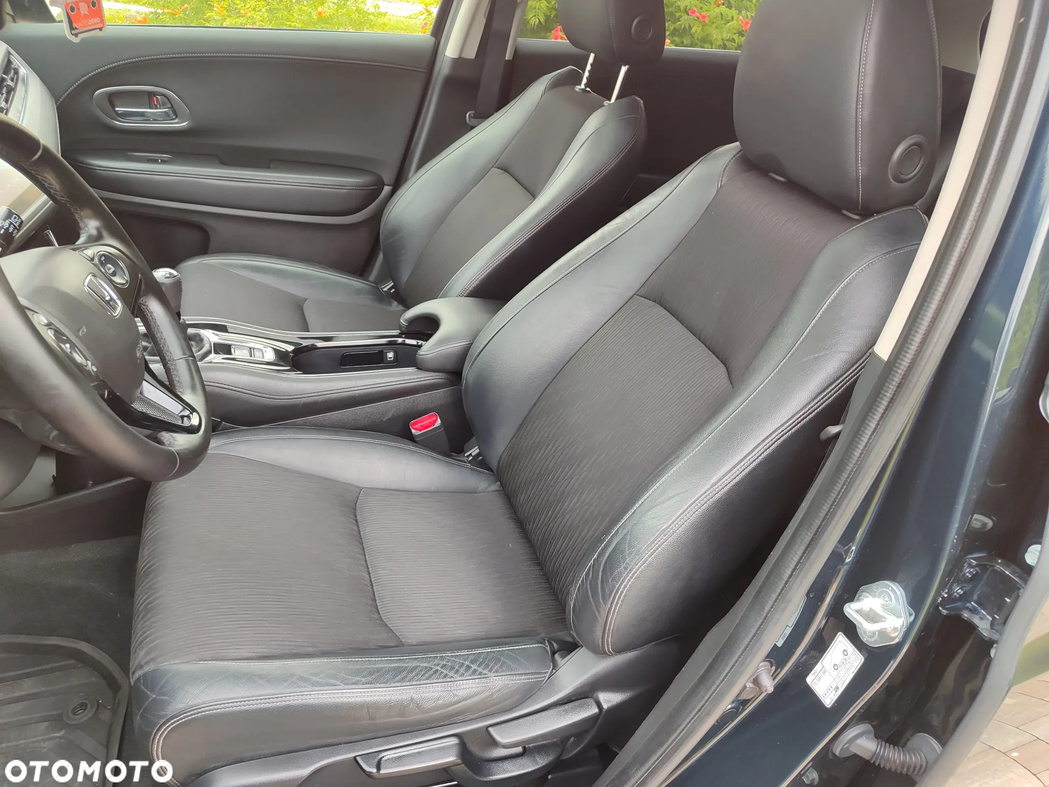 Honda HR-V 1.5 i-VTEC Executive - 28