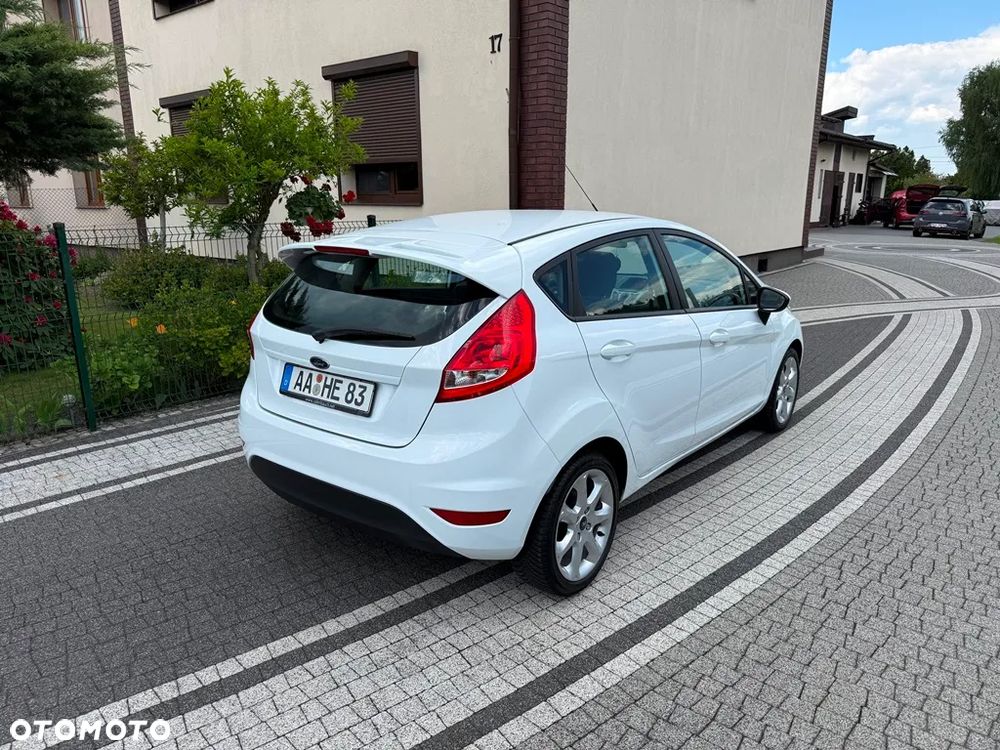 Ford Fiesta 1.25 Viva - 11