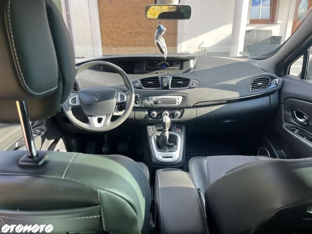 Renault Scenic ENERGY TCe 115 Bose Edition - 12