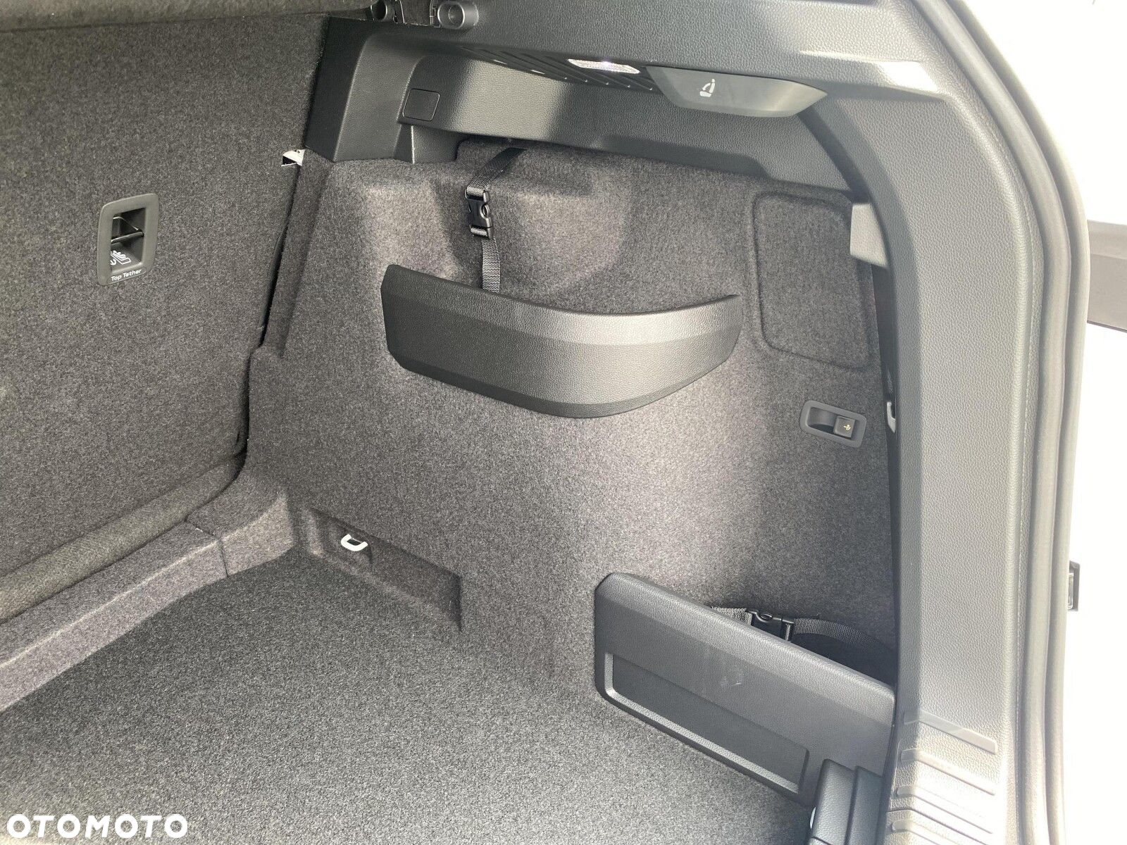 Skoda Karoq 1.5 TSI ACT Sportline DSG - 20