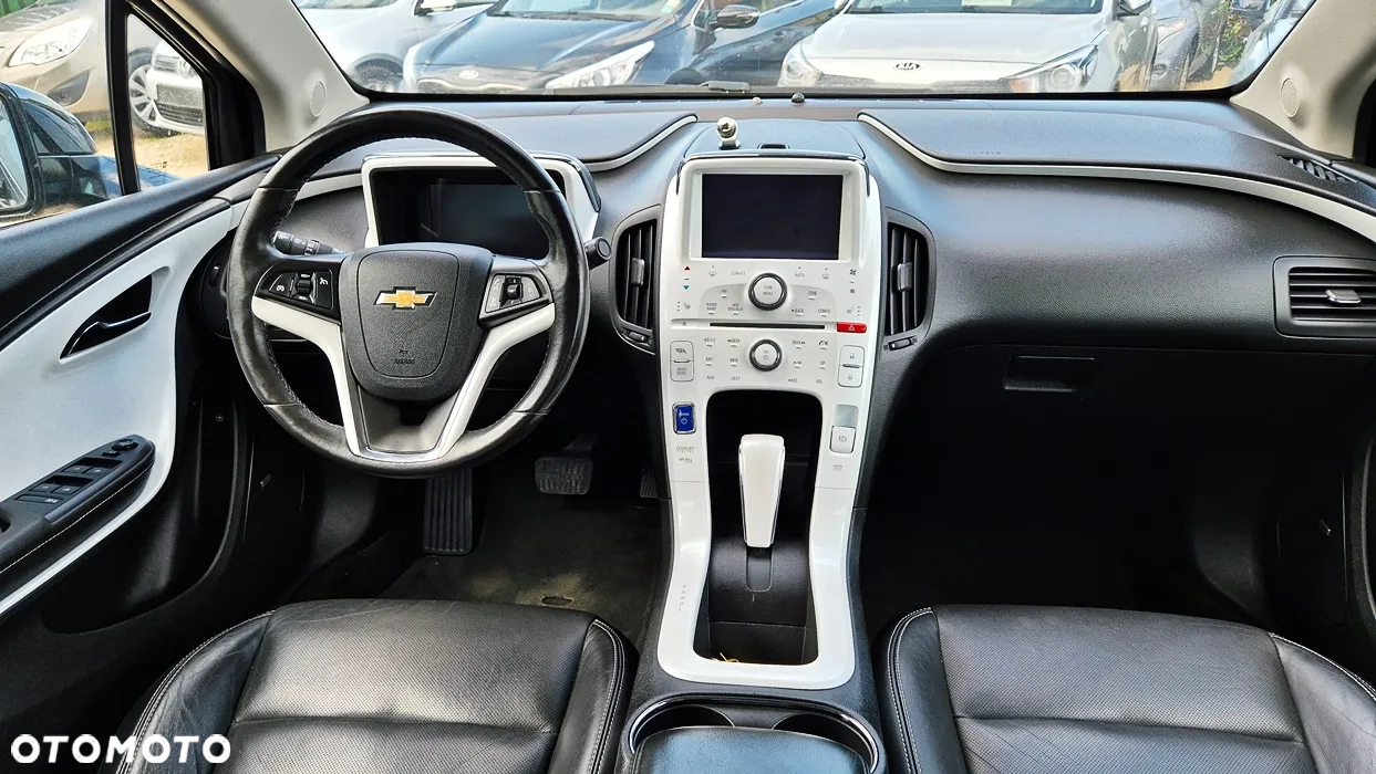 Chevrolet Volt Exclusive - 32