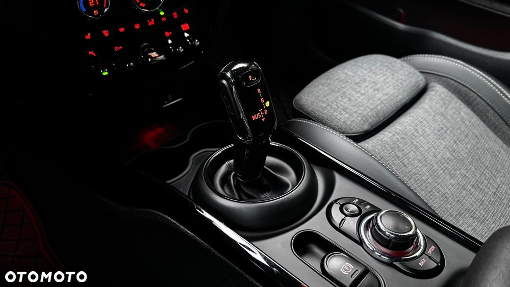 MINI Clubman - 25