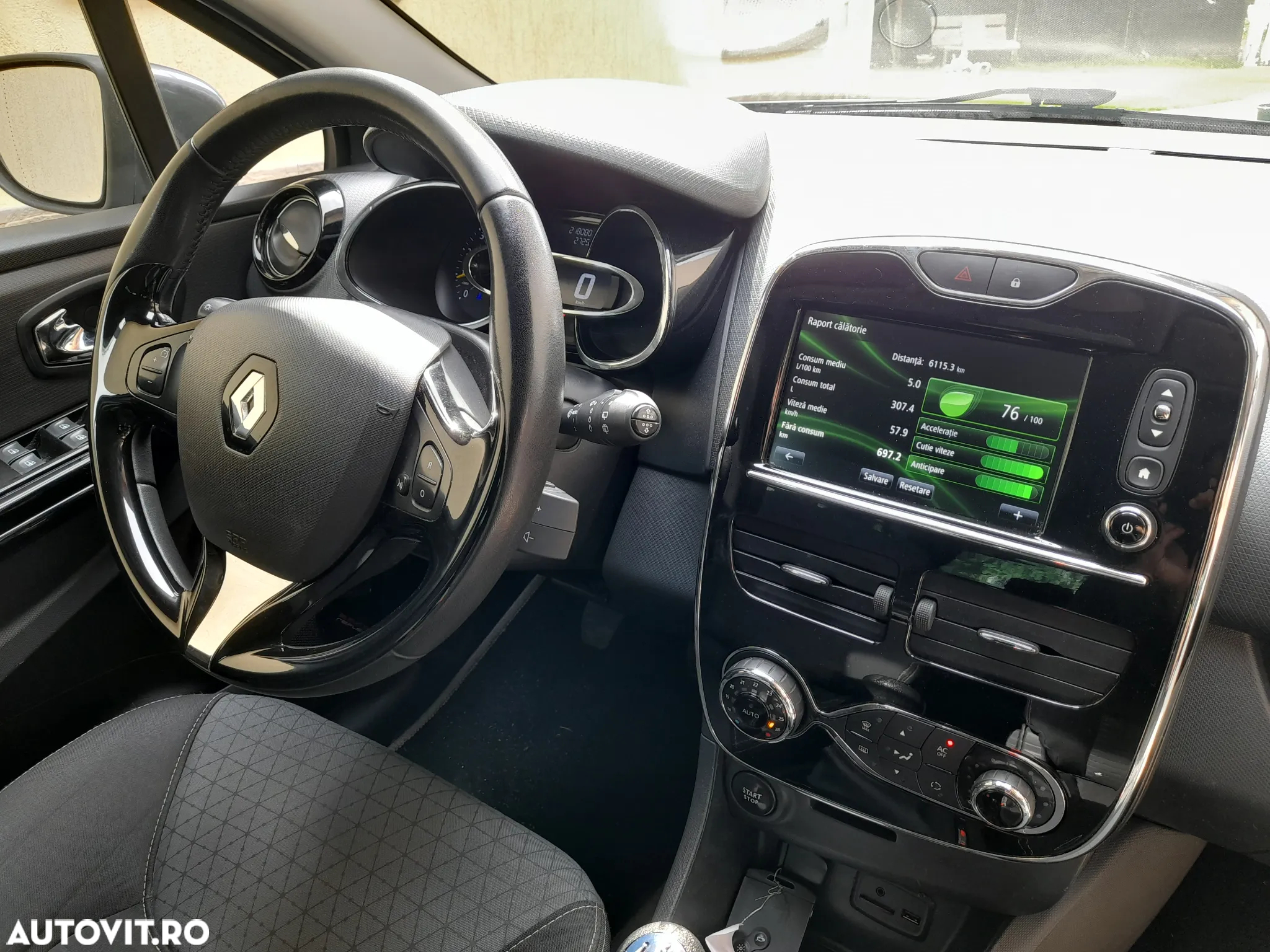 Renault Clio (Energy) dCi 90 Start & Stop INTENS - 20