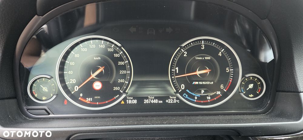 BMW Seria 5 530d xDrive - 25