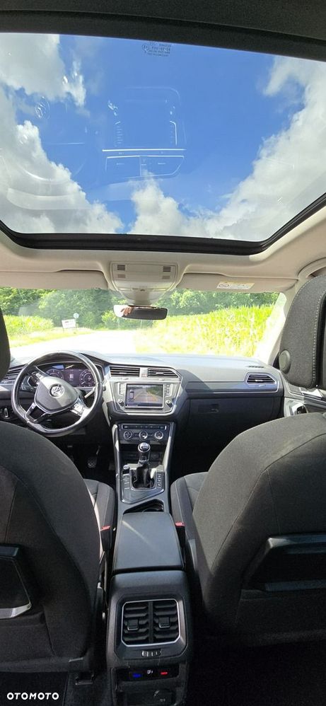 Volkswagen Tiguan - 14