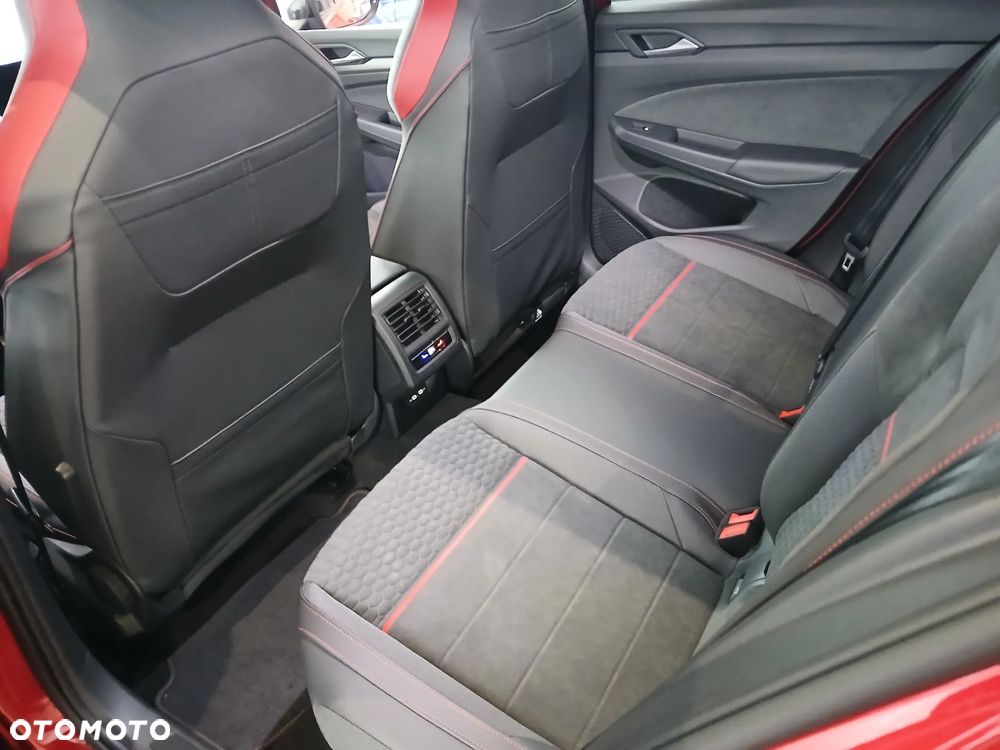 Volkswagen Golf 2.0 TSI GTI Clubsport DSG - 8