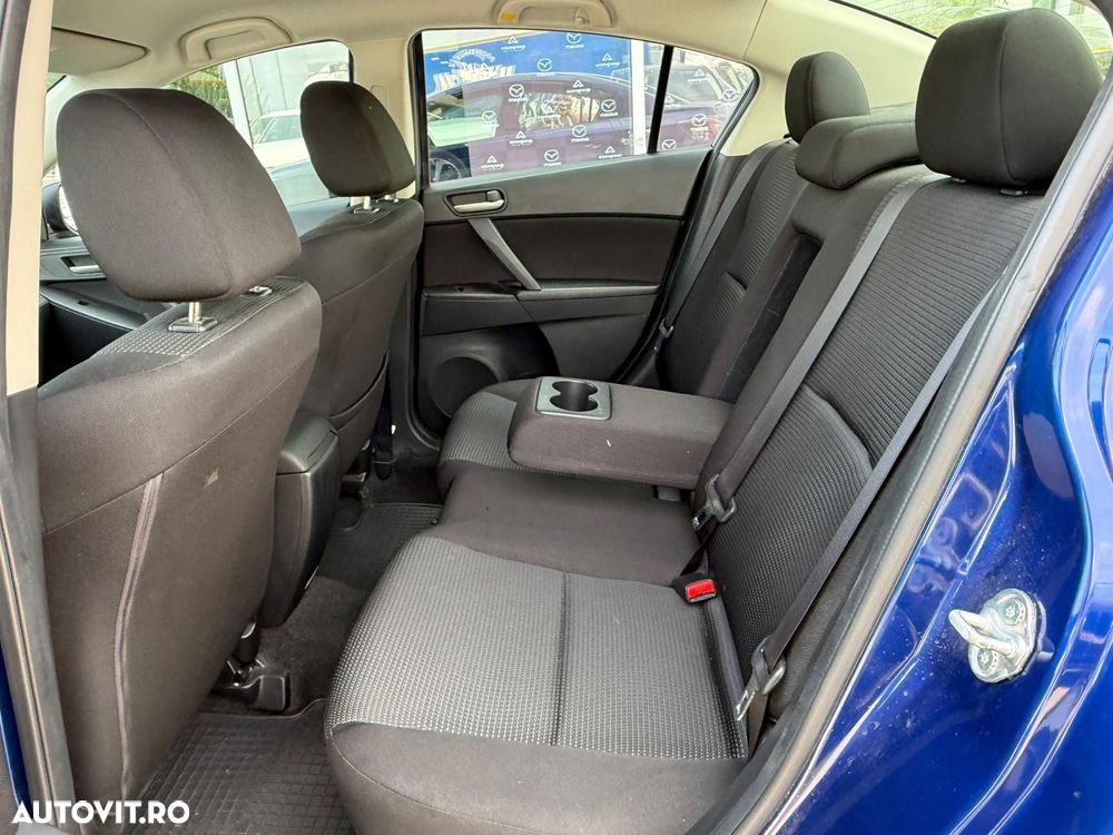 Mazda 3 - 14