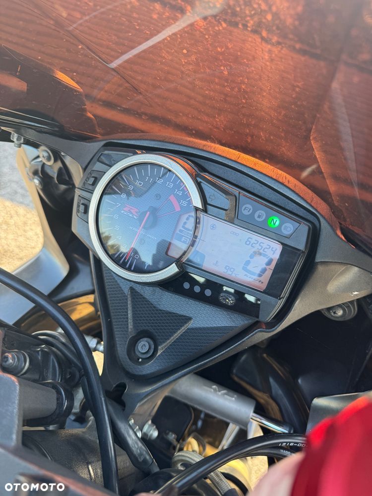 Suzuki GSX-R - 5