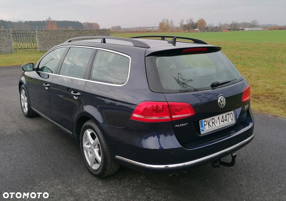Volkswagen Passat 2.0 TDI BlueMotion Technology Comfortline - 8