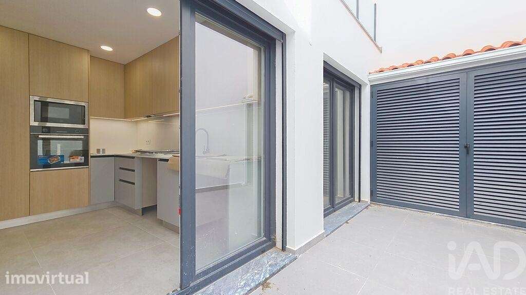 Apartamento T2 em Santa Maria, São Pedro E Matacães de 143,00 m2 - Grande imagem: 3/30