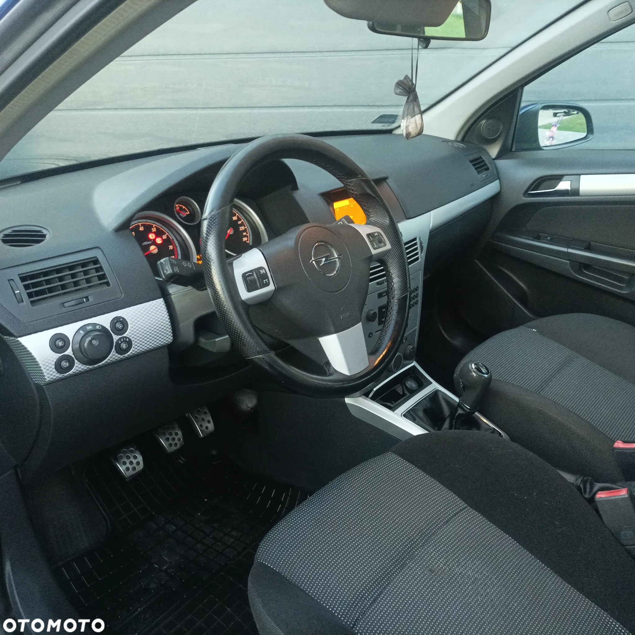 Opel Astra II 1.8 Comfort - 16