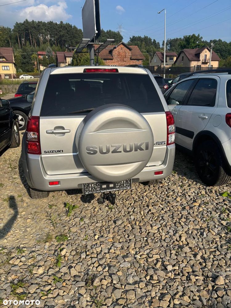 Suzuki Grand Vitara 1.9 DDiS Comfort - 2