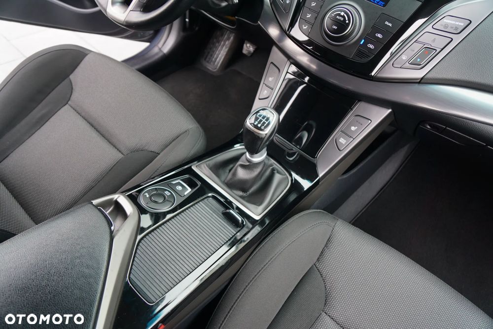 Hyundai i40 1.6 GDI Style - 39