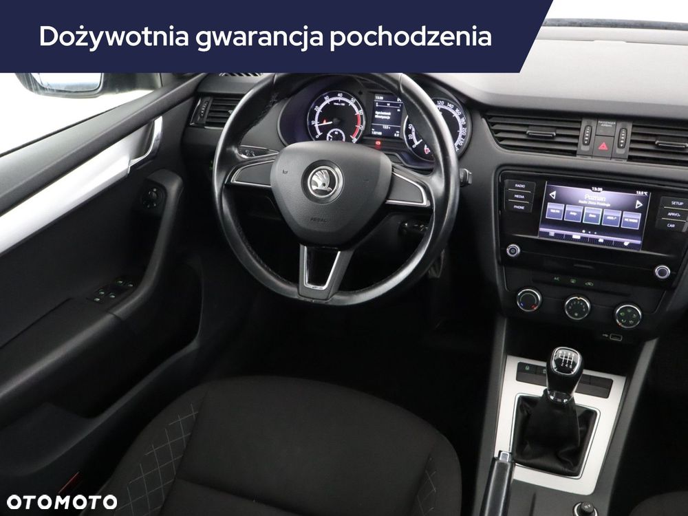 Skoda Octavia - 8