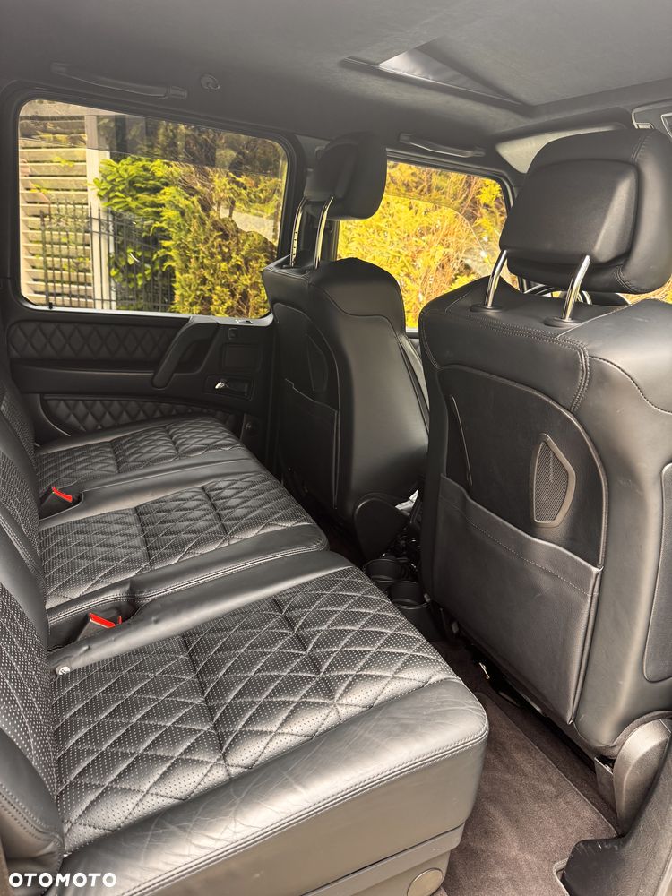 Mercedes-Benz Klasa G AMG 63 AMG SPEEDSHIFT 7G-TRONIC - 17