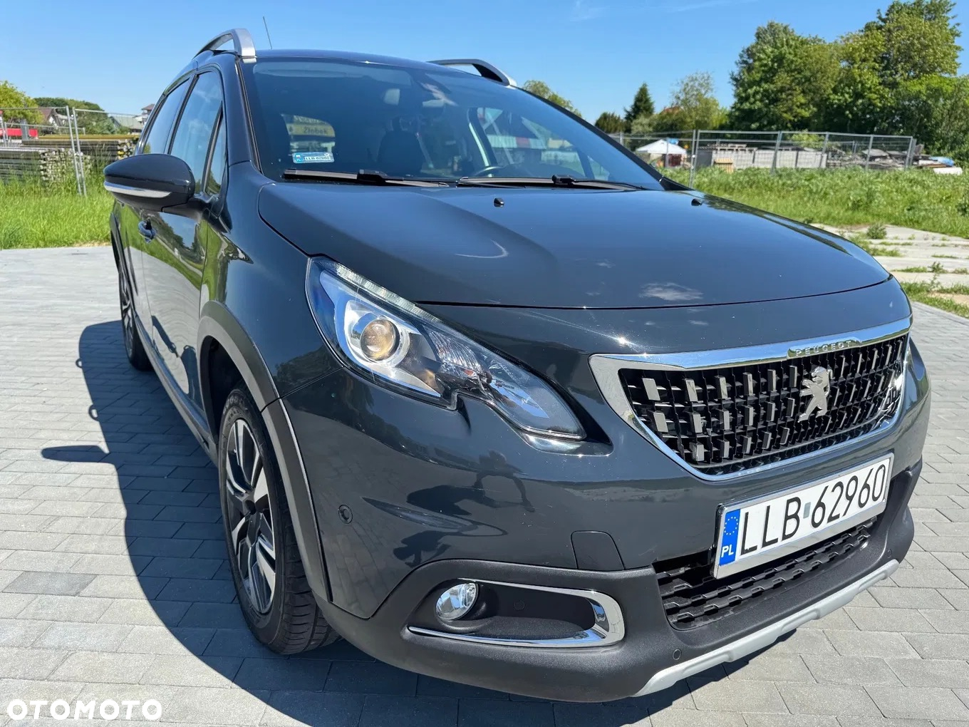 Peugeot 2008 1.2 Pure Tech Active S&S - 5