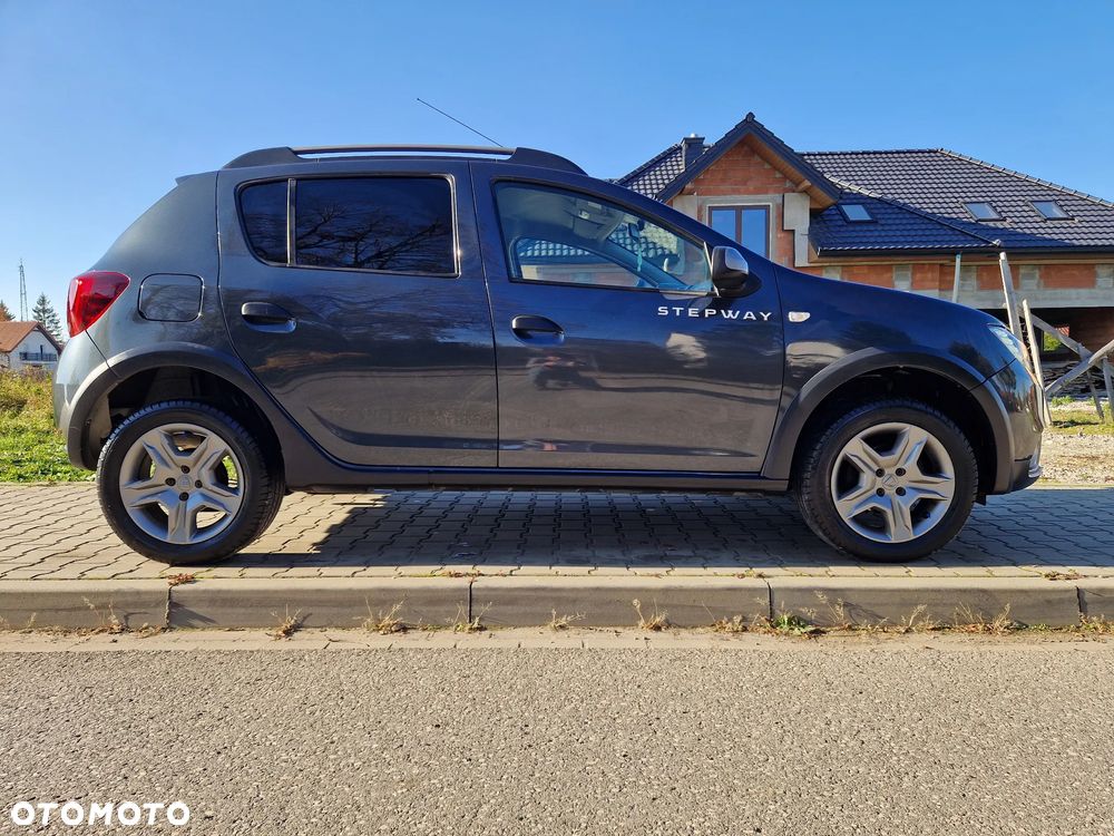Dacia Sandero 0.9 TCe Laureate - 9
