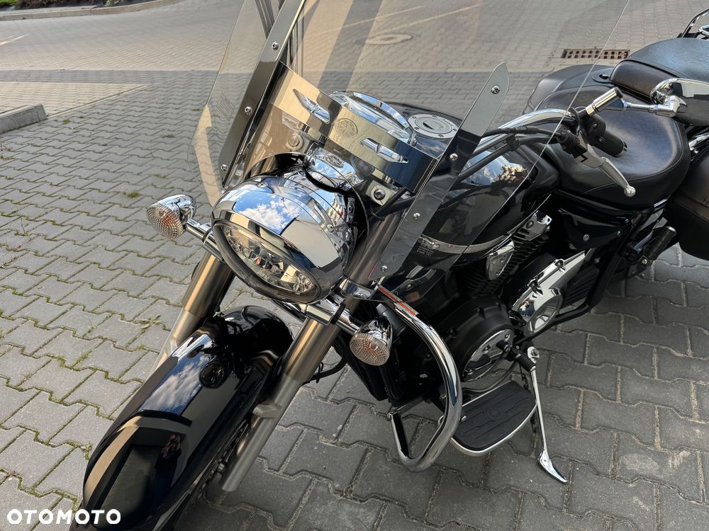 Yamaha XVS - 6