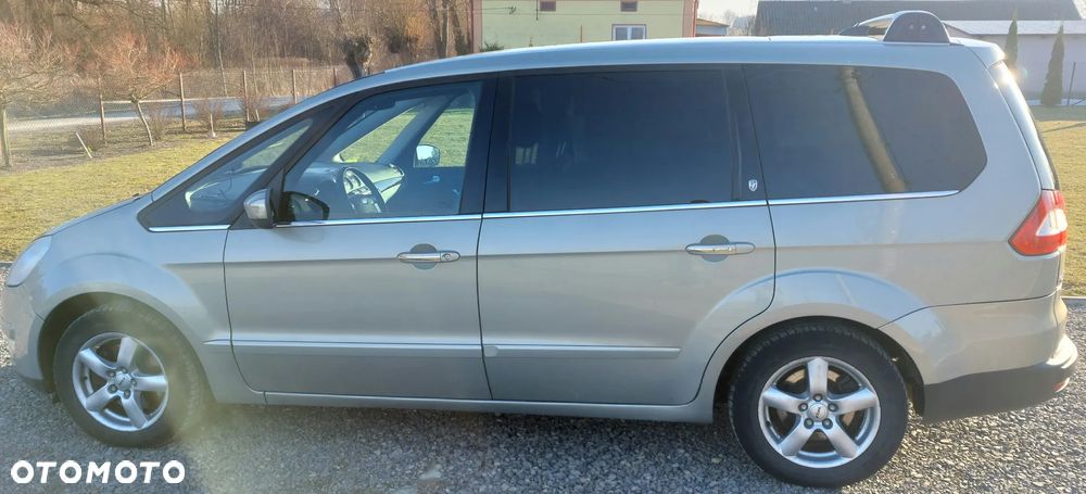 Ford Galaxy 2.2 TDCi Ghia - 10