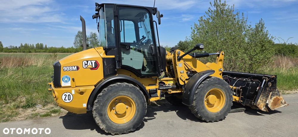 Caterpillar 908M /  Cat 906, 907, 908 - 6