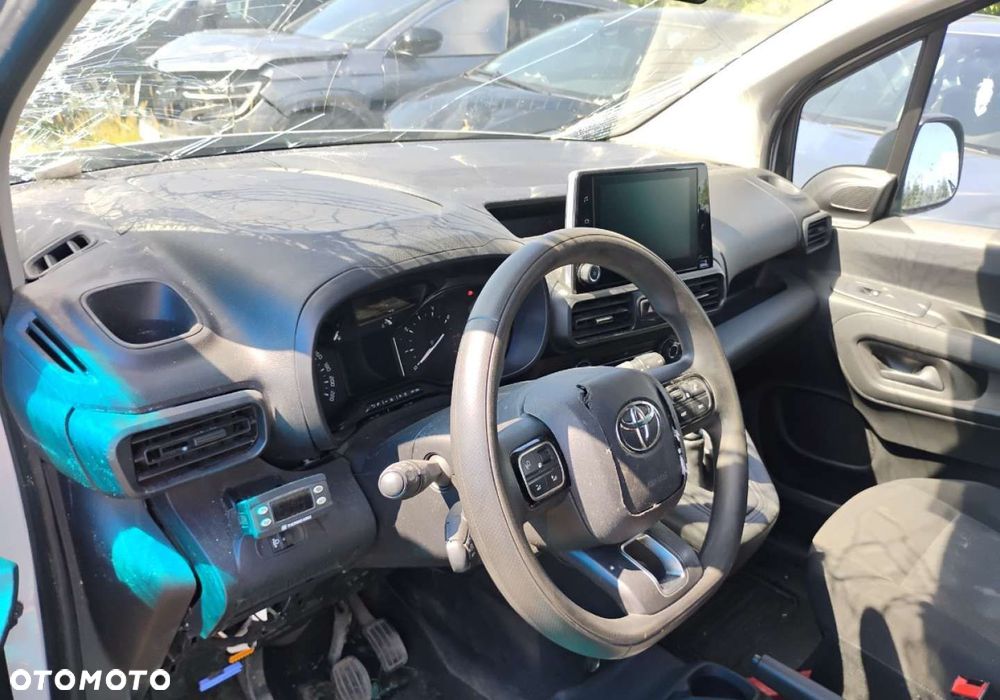 Toyota PROACE CITY - 7