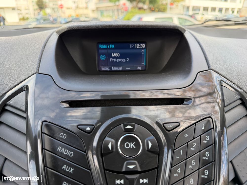 Ford EcoSport 1.5 TDCi Titanium S - 32