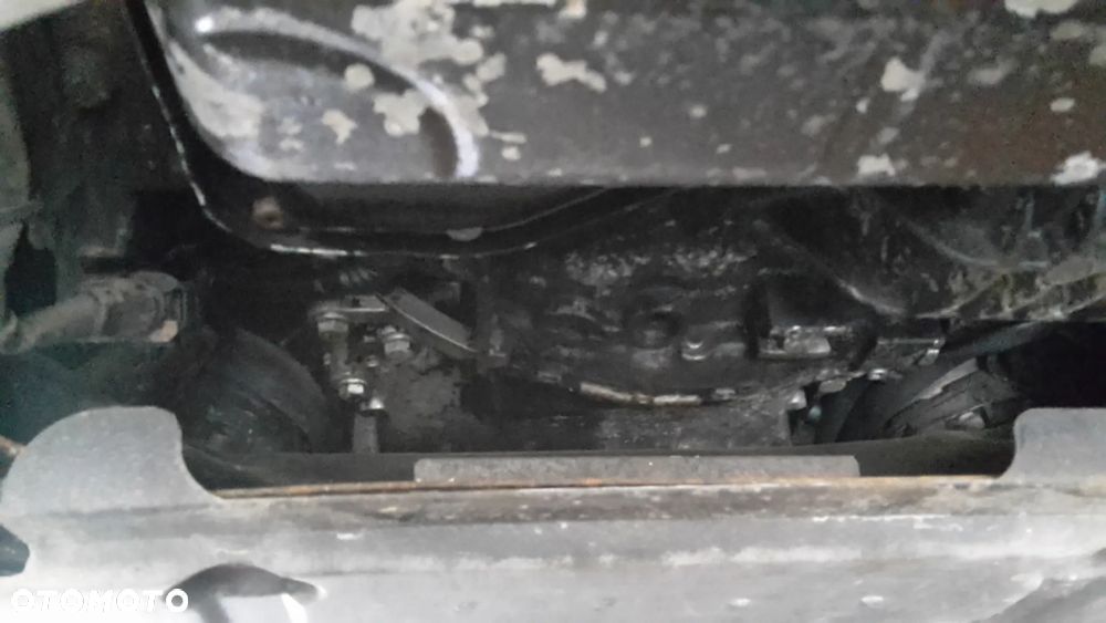 Audi A8 4.2 Quattro - 34