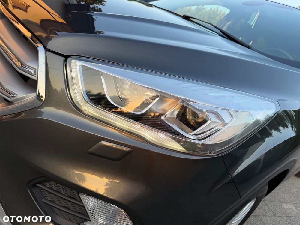 Ford Kuga 2.0 TDCi 2x4 Titanium - 6