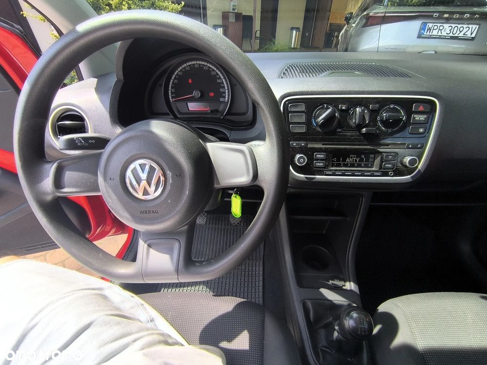 Volkswagen up! 1.0 take CityLine - 12
