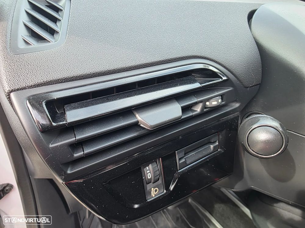 Citroën C4 Picasso 1.2 PureTech Live - 22