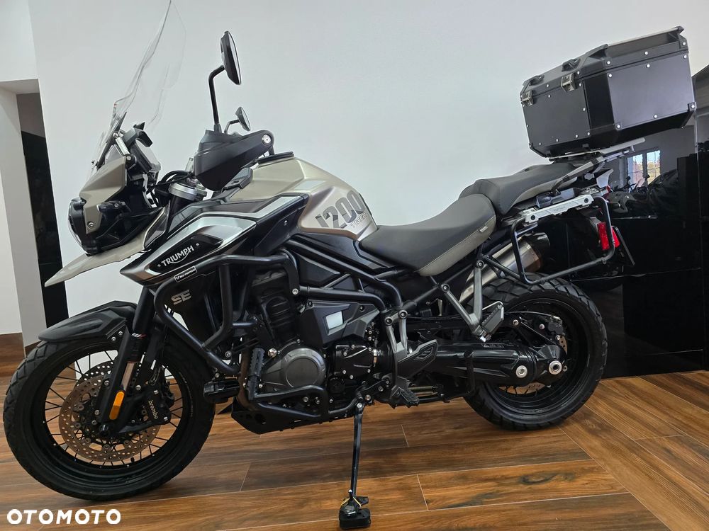 Triumph Tiger - 7