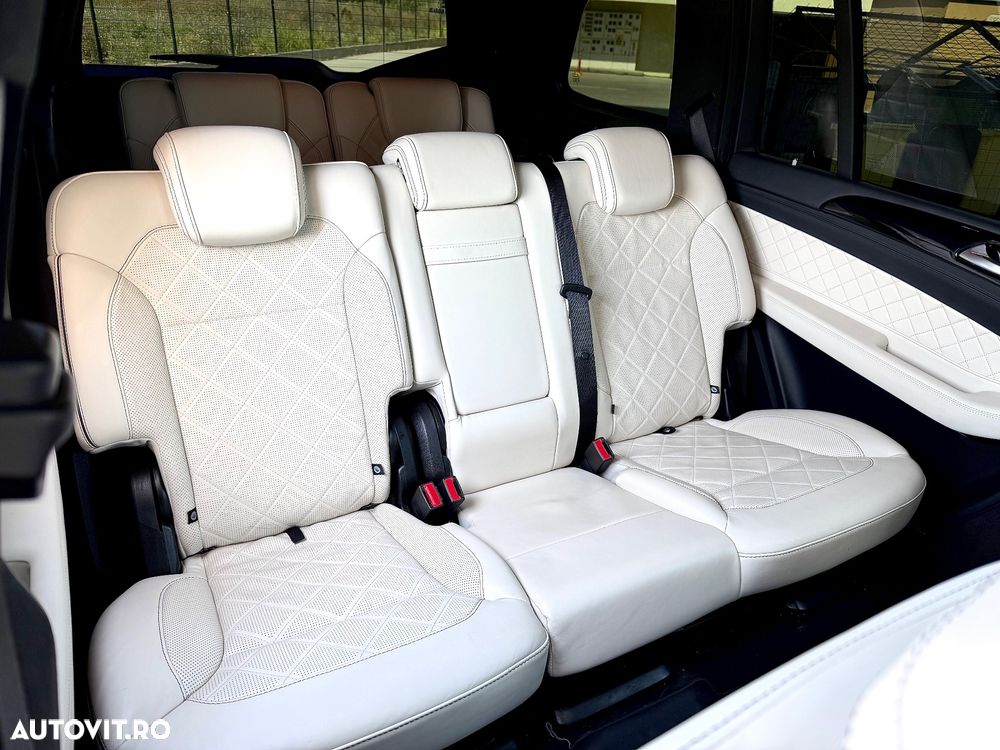 Mercedes-Benz GLS - 14