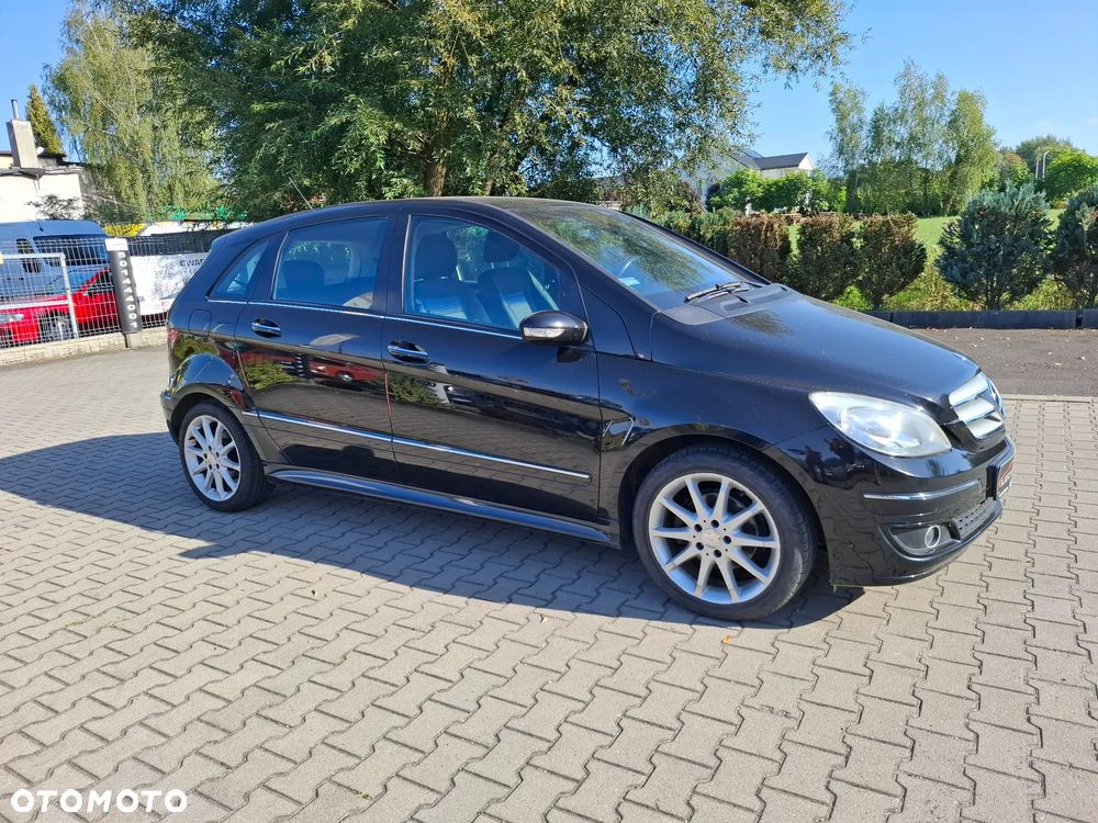 Mercedes-Benz Klasa B - 1