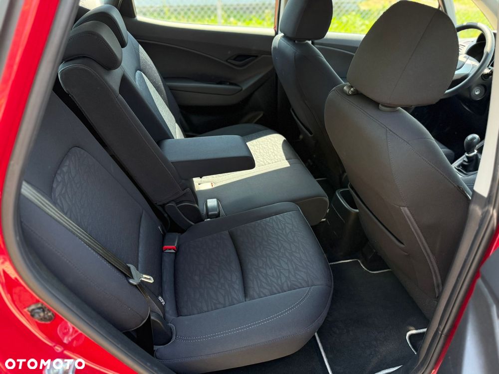 Hyundai ix20 1.4 Classic - 12