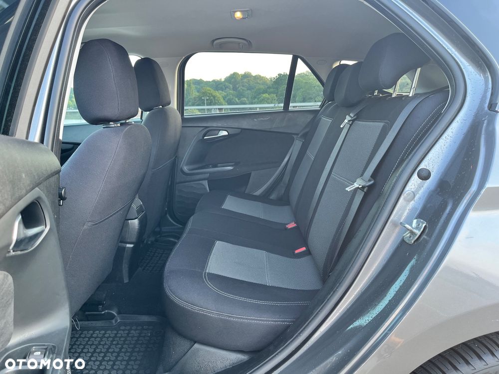 Fiat Tipo 1.6 MultiJet Lounge - 31