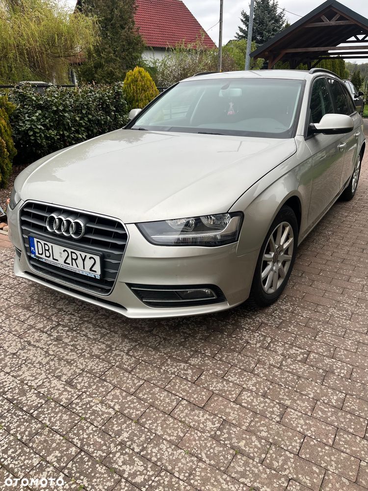 Audi A4 Avant 2.0 TDI ultra - 1