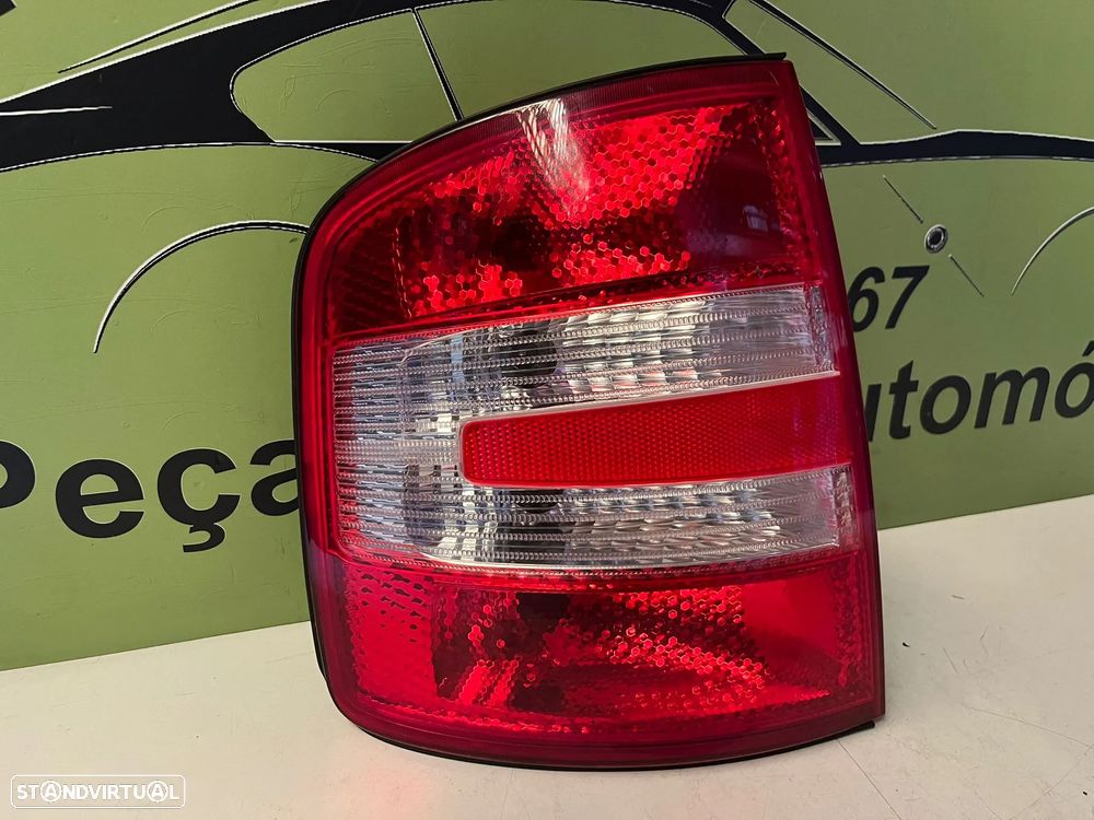 Skoda Fabia I Break - FAROLIM DIREITO ESQUERDO - FT515 - 3