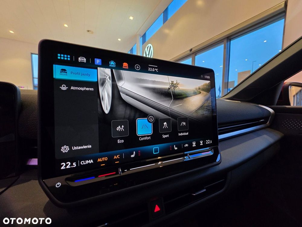 Volkswagen T-Roc 1.5 eTSI R-Line DSG - 22