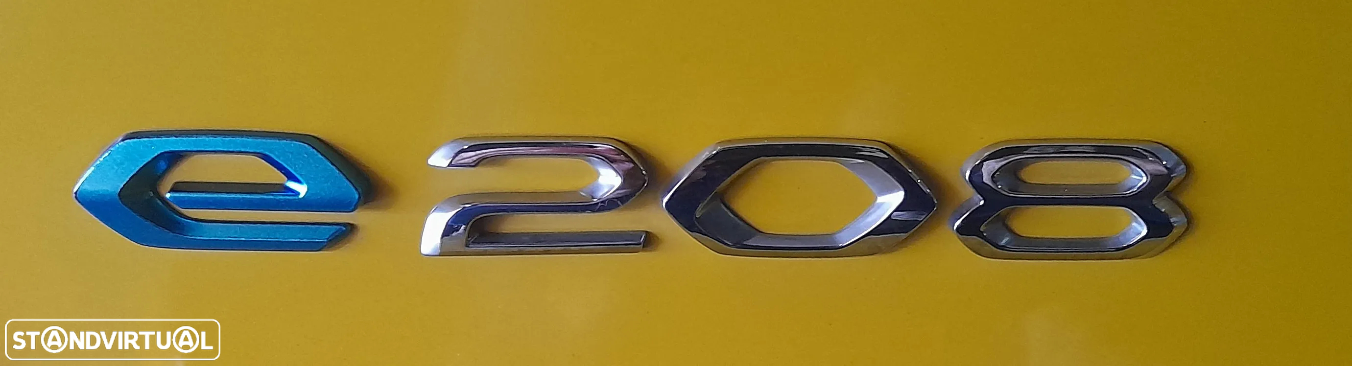 Peugeot 208 - 15