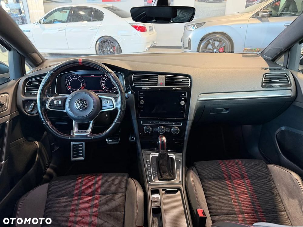 Volkswagen Golf GTI TCR 2.0 TSI OPF DSG - 12
