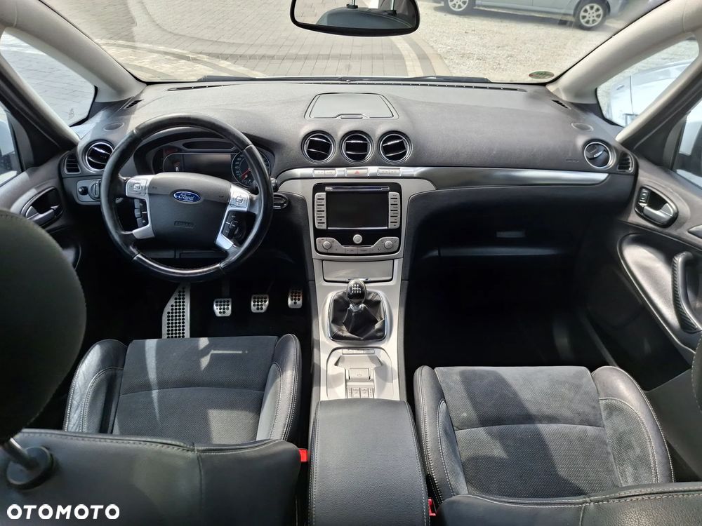 Ford S-Max 2.2 TDCi Titanium - 8